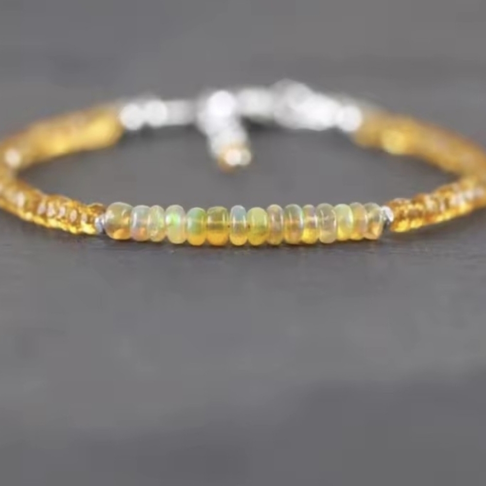 💛💛NEW💛💛 PRETTY!! Faceted Citrine And Ethiopian Opal Bracelet